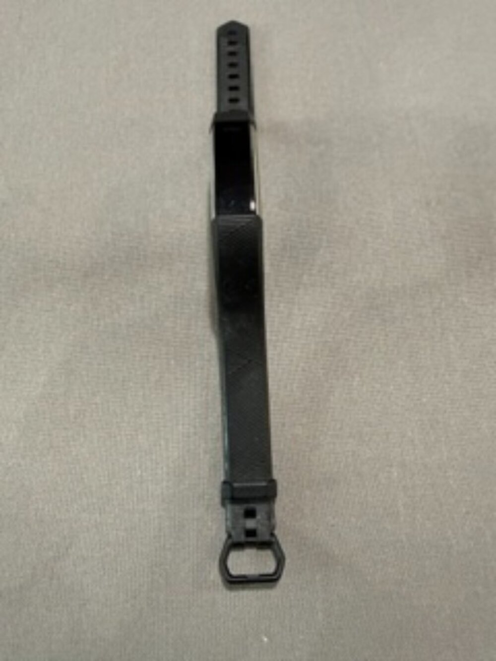 Fitbit Alta HR Version 1 - Men's XL w/Black Rubber Band & Charger
